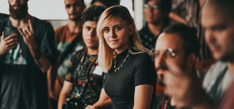 Anmelden zum Hackathon und gemeinsam Ideen für gesellschaftlichen Mehrwert entwickeln