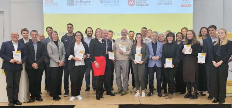Mit Weiterbildung in den Chancenmodus! Mit Weiterbildung in den Chancenmodus!