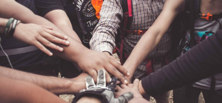 Einladung: „Gather Together – Gemeinschaft wirkt!“ Einladung: „Gather Together – Gemeinschaft wirkt!“